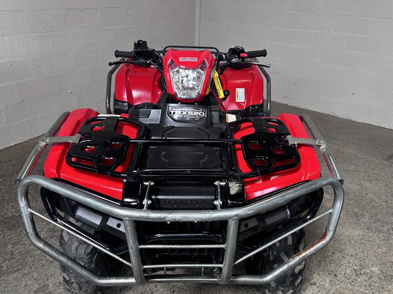 Honda TRX520FA6