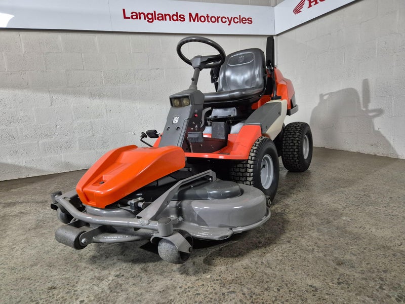 Husqvarna R422Ts