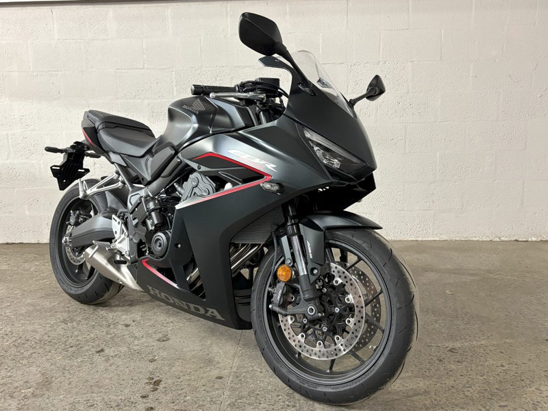 Honda CBR650R